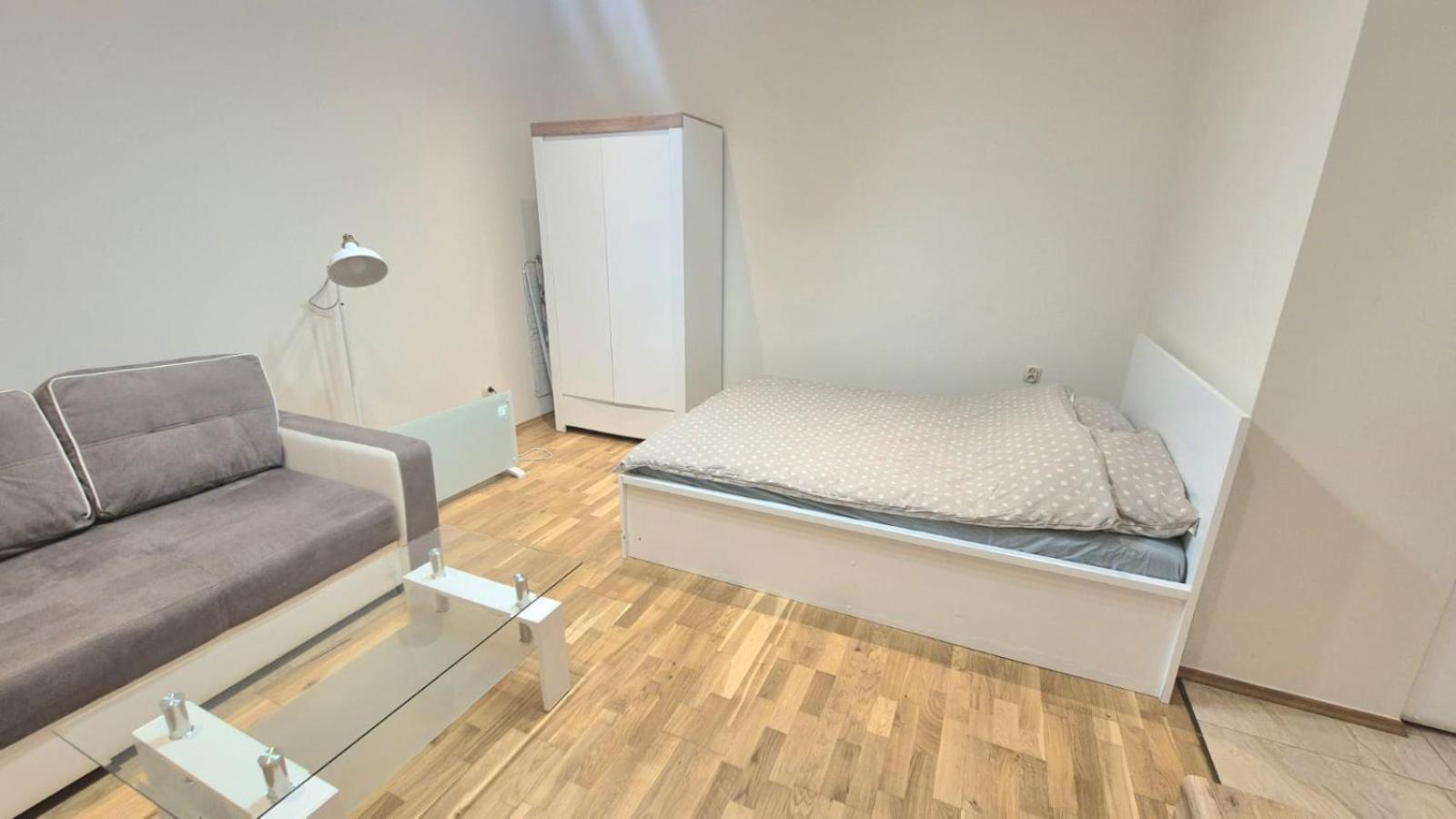 Topolowa Apartament z klimatem- Topolowa/Rynek/PKP Kraków Zewnętrze zdjęcie